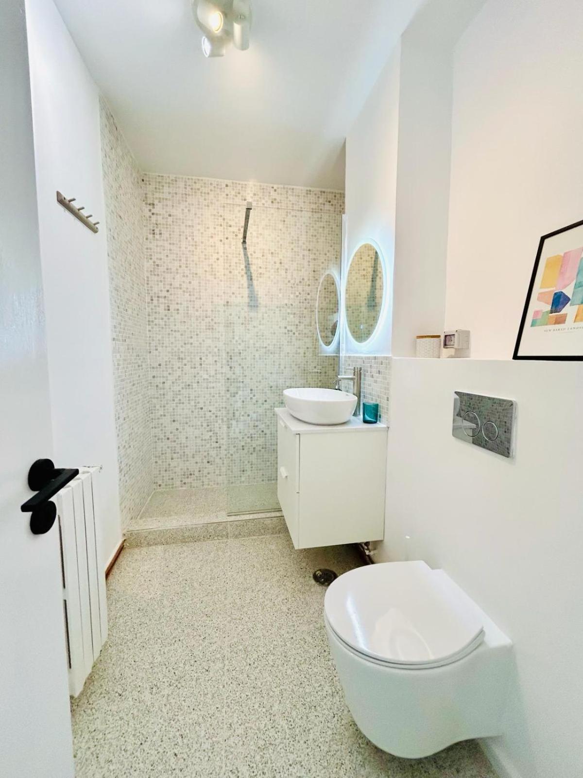 Urban Parkside Retreat Cozy 2-bed Ap By Metro * Bucureşti